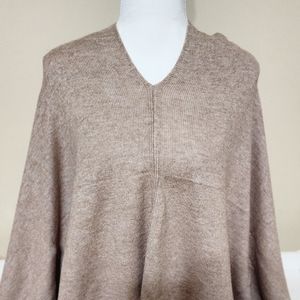 Pure kashmiri pancho or shawl